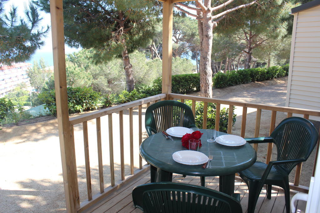 El Carlitos Otel Arenys de Mar Oda fotoğraf