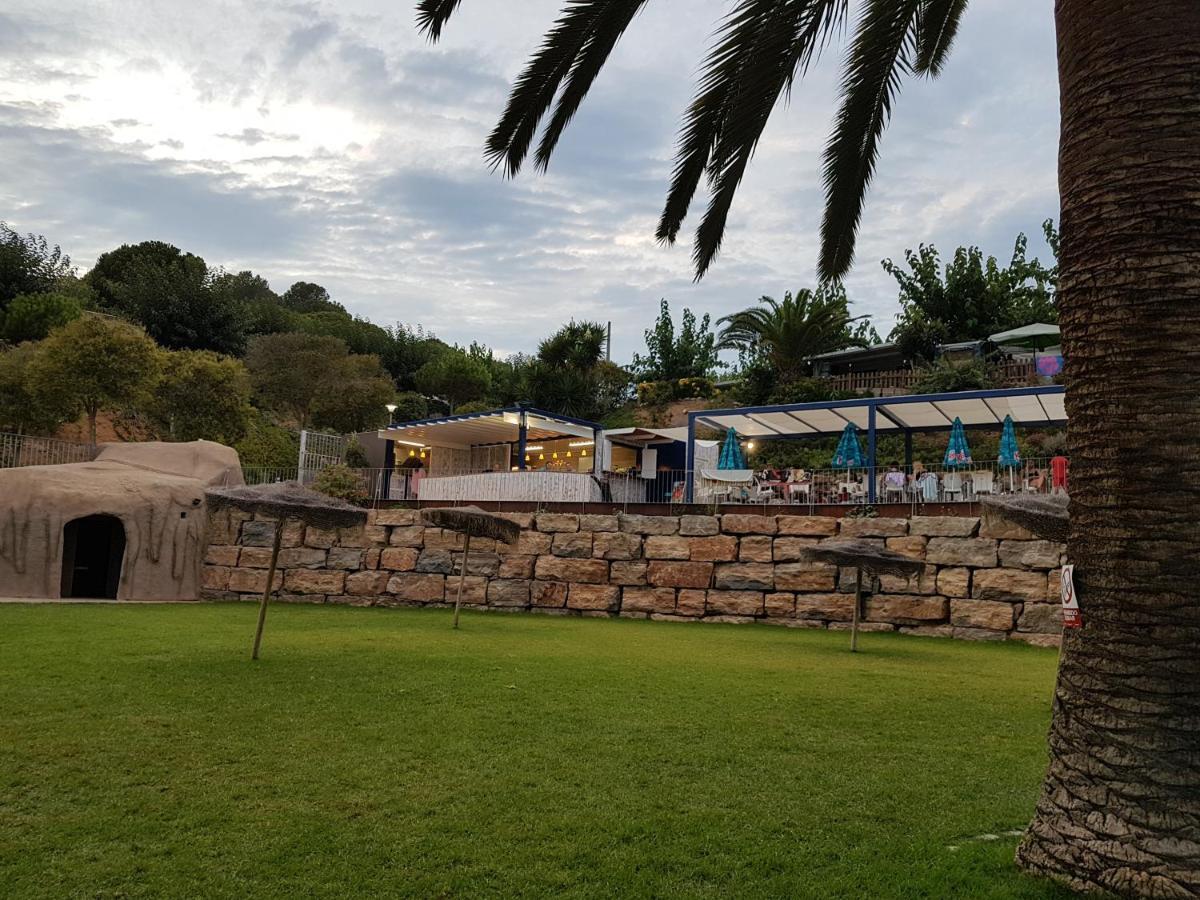 El Carlitos Otel Arenys de Mar Dış mekan fotoğraf